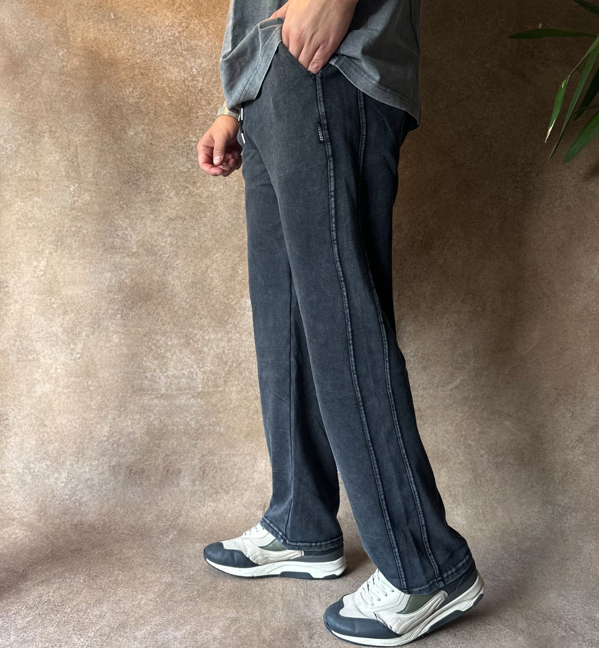 Pants stone